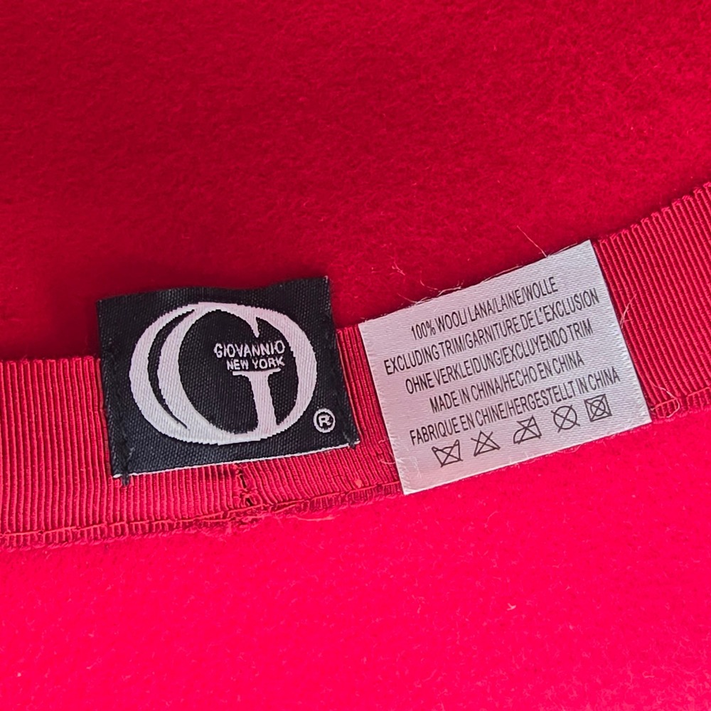 Giovannio New York Red Wool Cloche Hat Black Velvet Ribbon‎ Trim - Picture 4 of 7